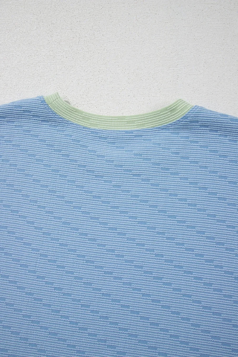 Contrast Round Neck Top and Shorts Set - tif-shop24.de