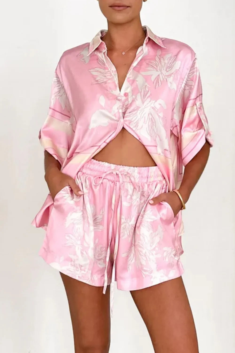 Printed Collared Neck Top and Shorts Set - tif-shop24.de
