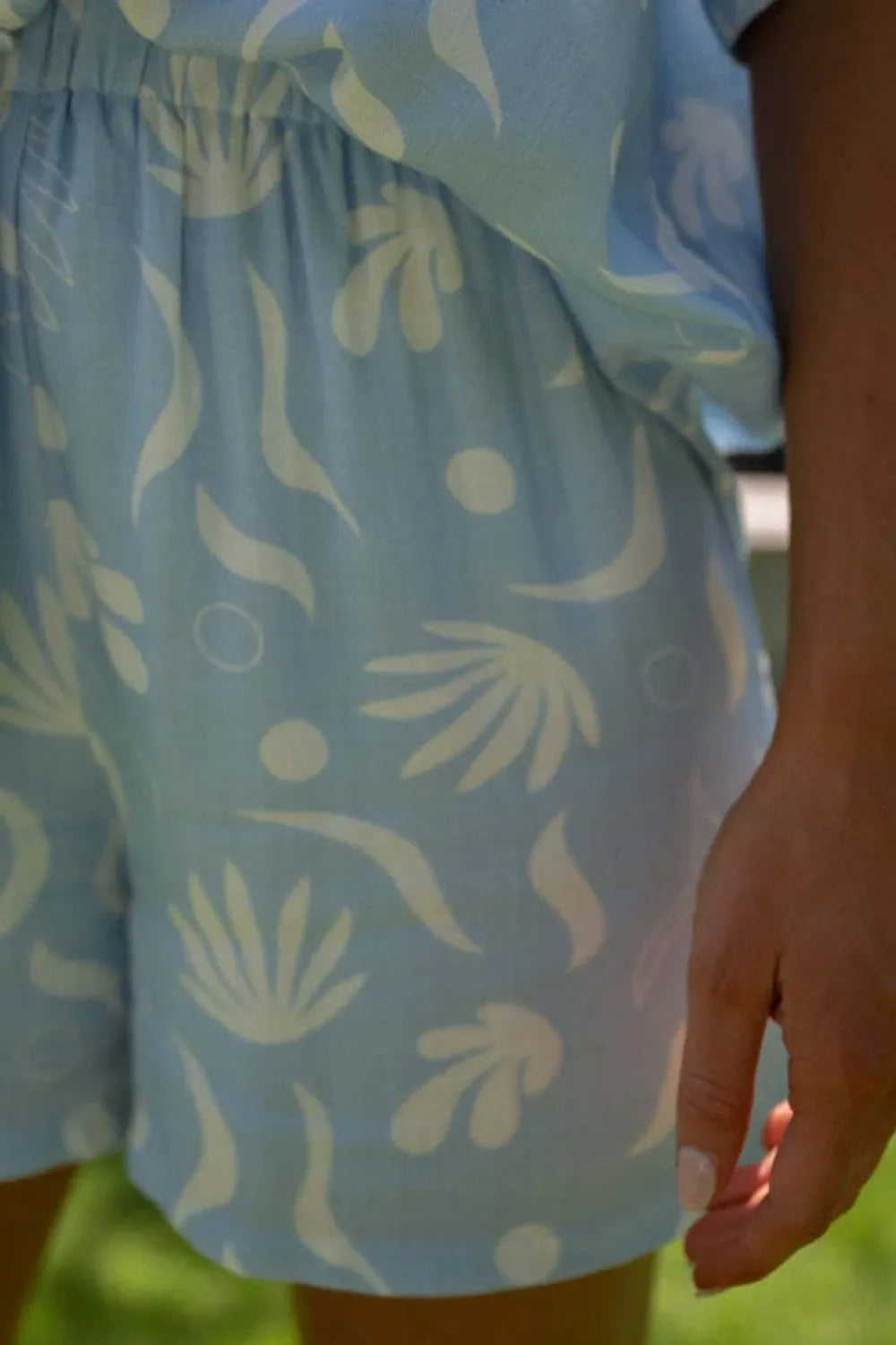 Printed Collared Neck Top and Shorts Set - tif-shop24.de