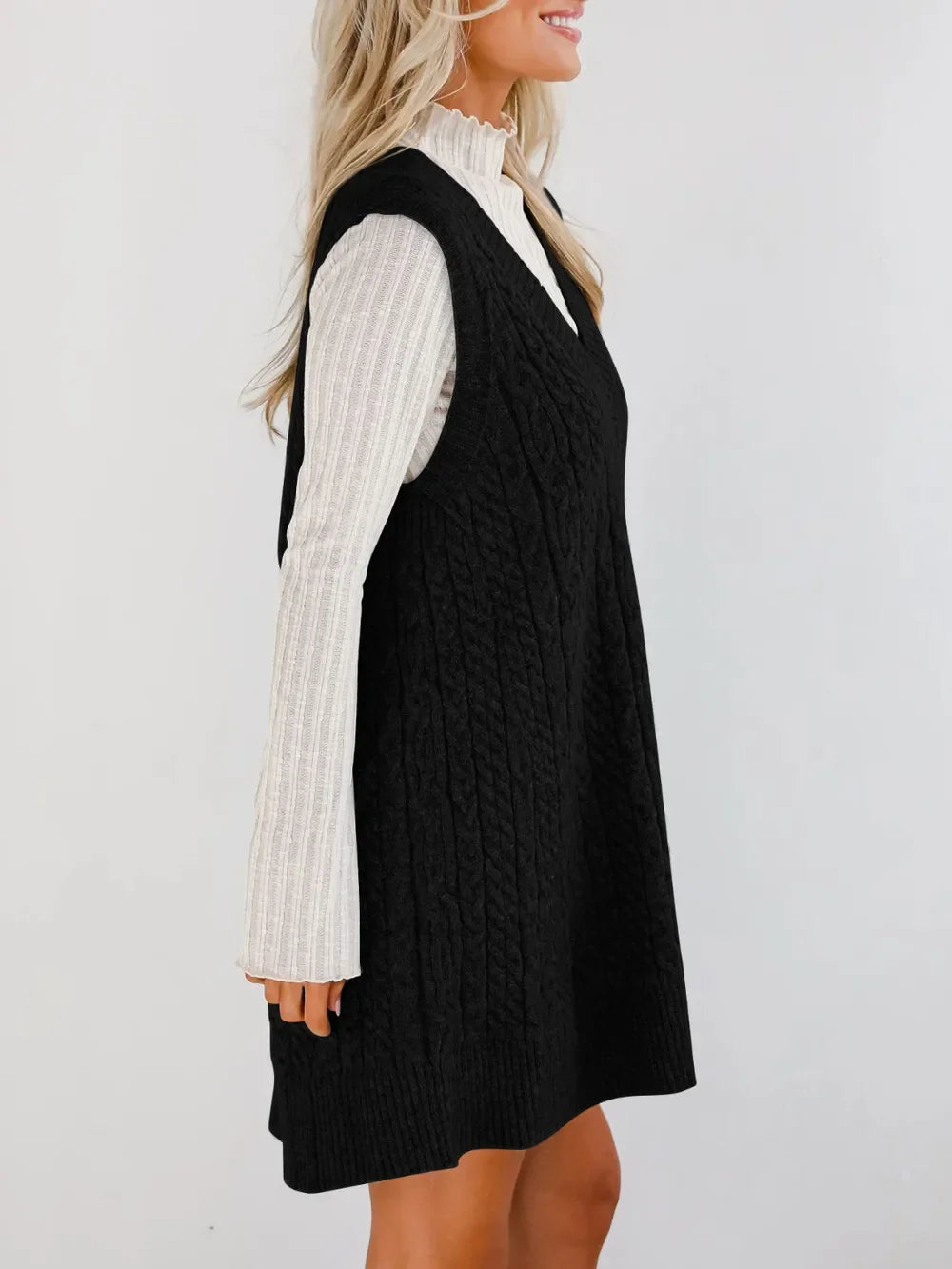 Lovelet Cable Knit V-Neck Mini Sweater Overall Dress - tif-shop24.de