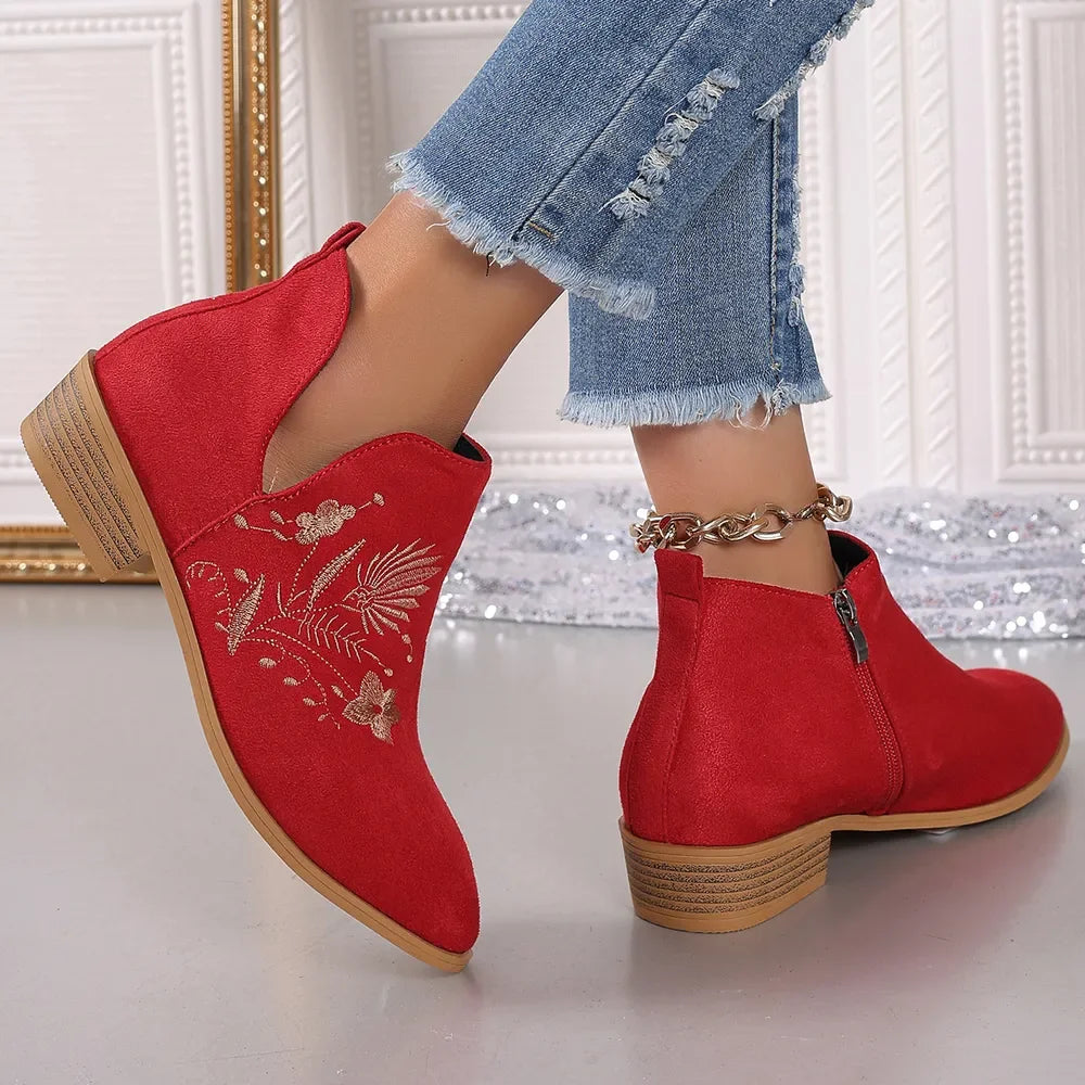 Embroidered Suede Point Toe Block Heel Boots - tif-shop24.de