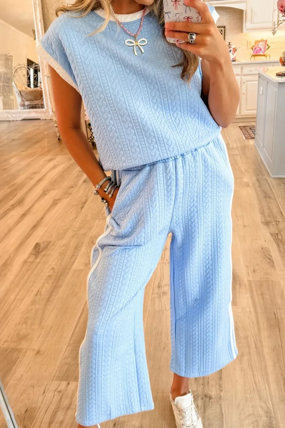 Textured Contrast Edge Top and High Waist Pants Set - tif-shop24.de