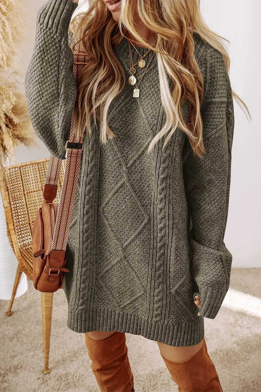 Cable-Knit Round Neck Sweater Dress - tif-shop24.de
