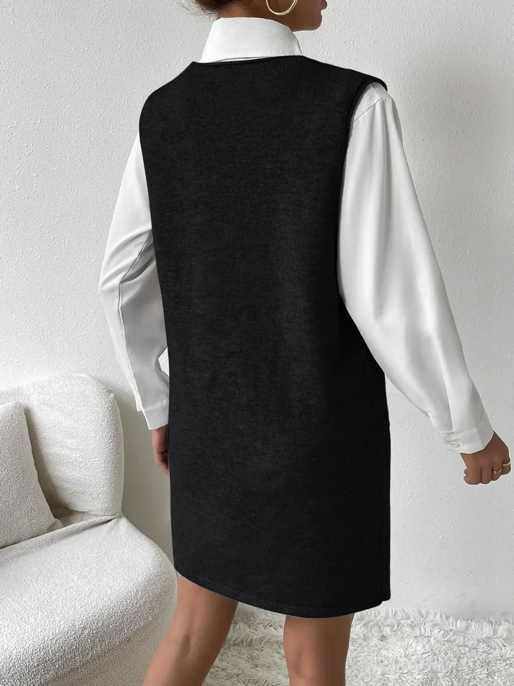 V-Neck Sleeveless Sweater Dress with Pockets - tif-shop24.de
