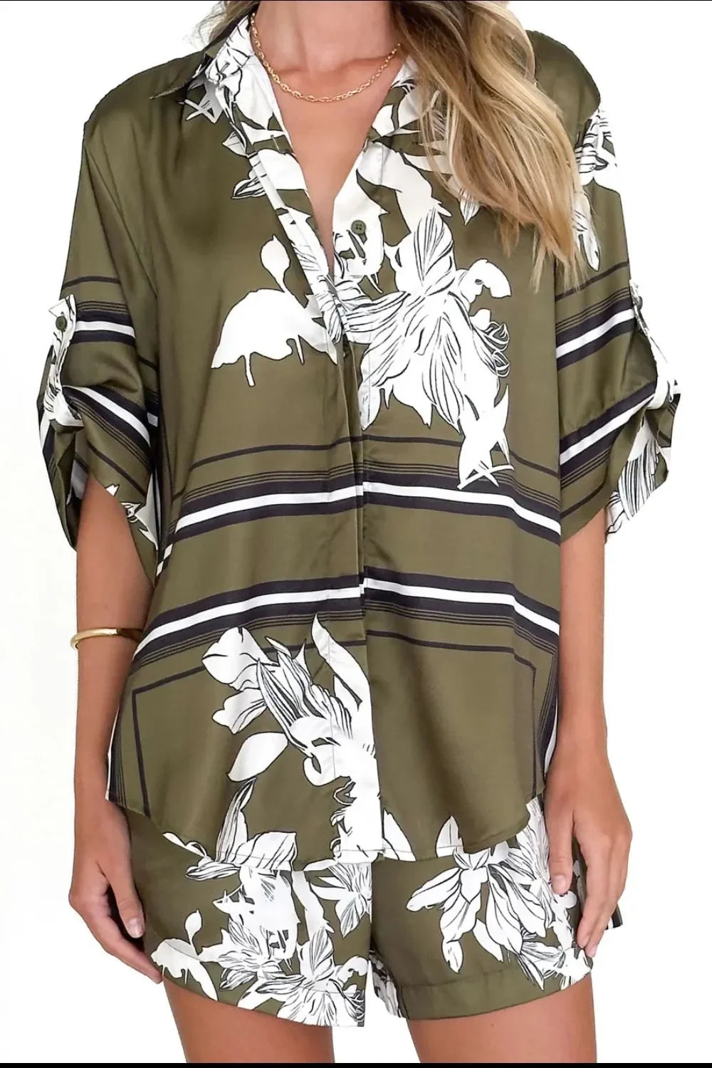 Printed Collared Neck Top and Shorts Set - tif-shop24.de