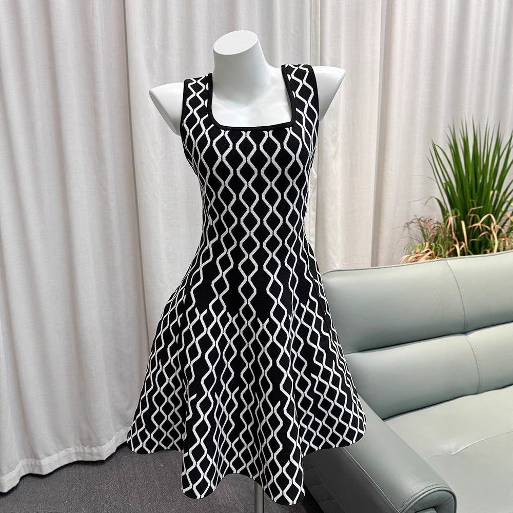 Water Ripple Pattern Sleeveless Strap Neckline A-line Waist-cinching Dress