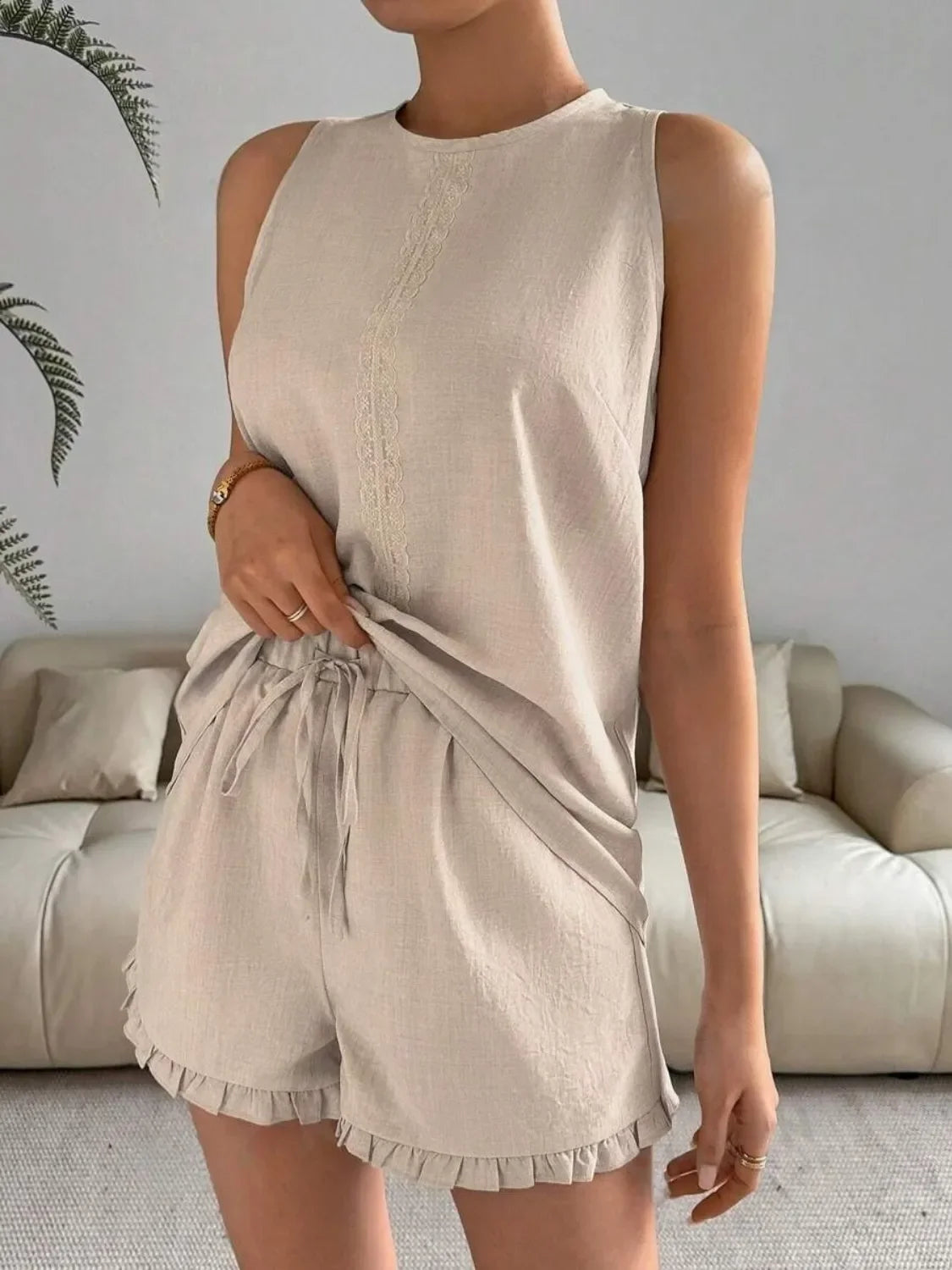 Lace Detail Round Neck Tank and Shorts Set - tif-shop24.de