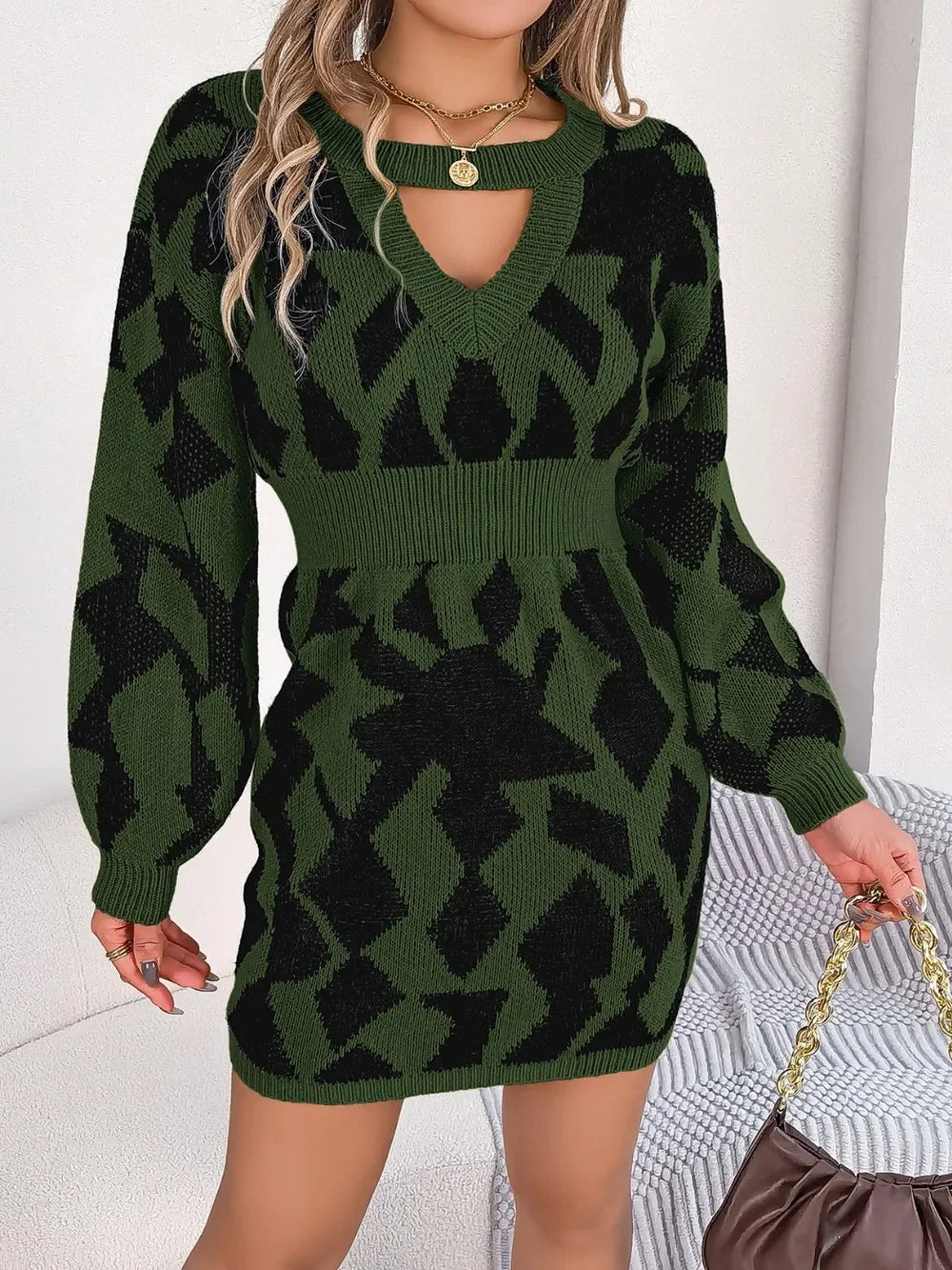 Contrast Round Neck Cutout Long Sleeve Mini Sweater Dress - tif-shop24.de