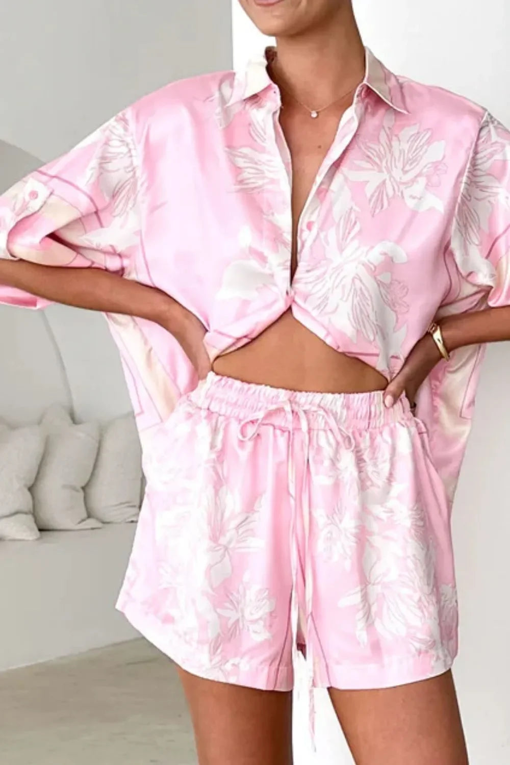 Printed Collared Neck Top and Shorts Set - tif-shop24.de