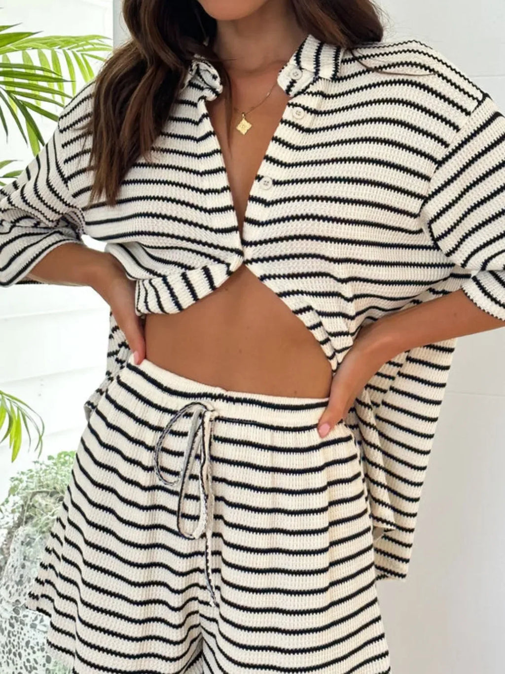 Striped Half Sleeve Top and Shorts Set - tif-shop24.de