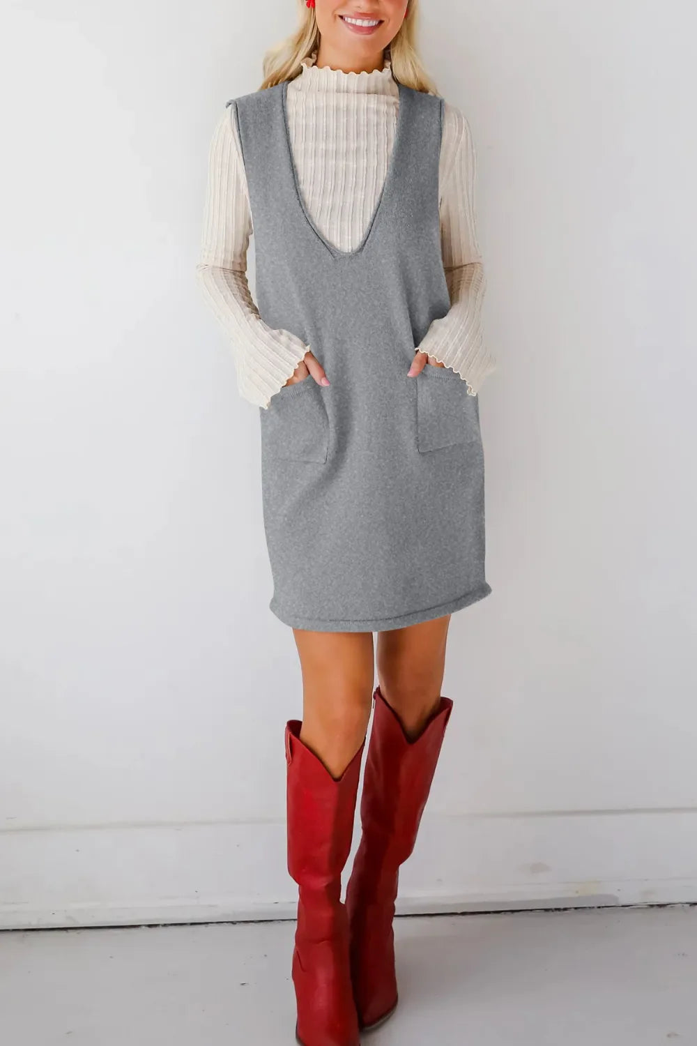 Lovelet Pocketed V-Neck Mini Sweater Overall Dress - tif-shop24.de