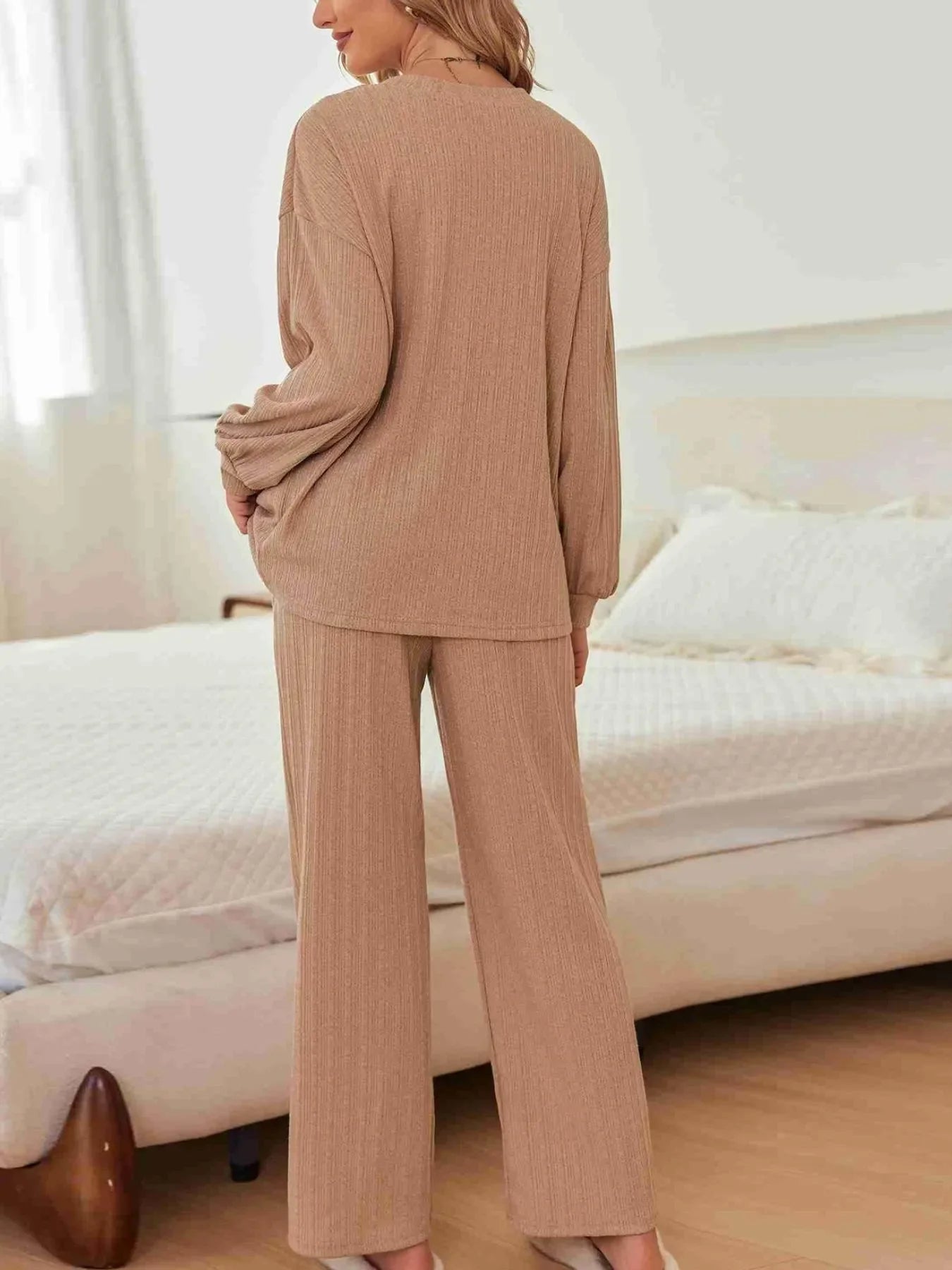 Ribbed Knit Top and Pants Lounge Set with Button Detail - tif-shop24.de