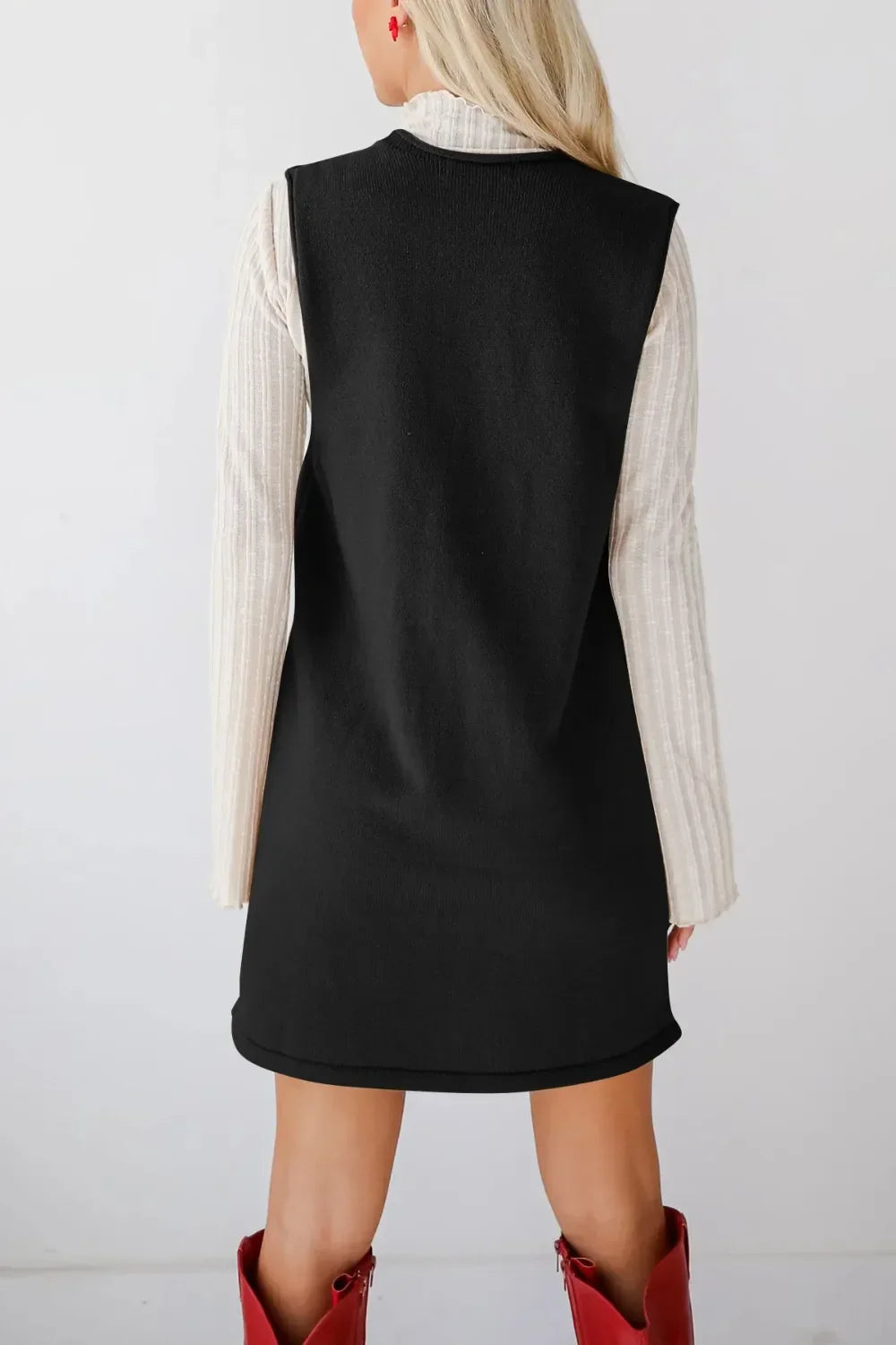 Lovelet Pocketed V-Neck Mini Sweater Overall Dress - tif-shop24.de