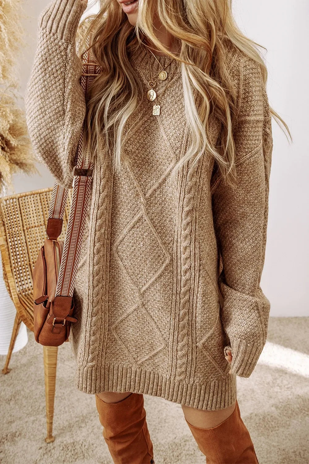 Cable-Knit Round Neck Sweater Dress - tif-shop24.de