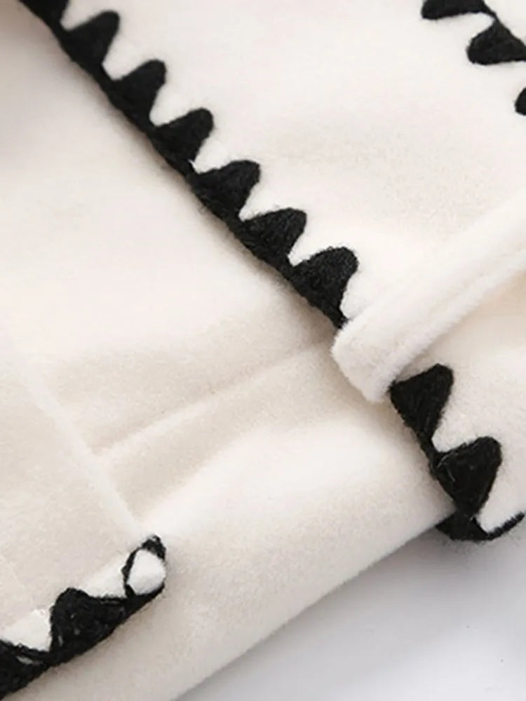 Mode Wellenförmige Seite Stickerei Lange Mantel Dicke Tasche Schärpen Wolle