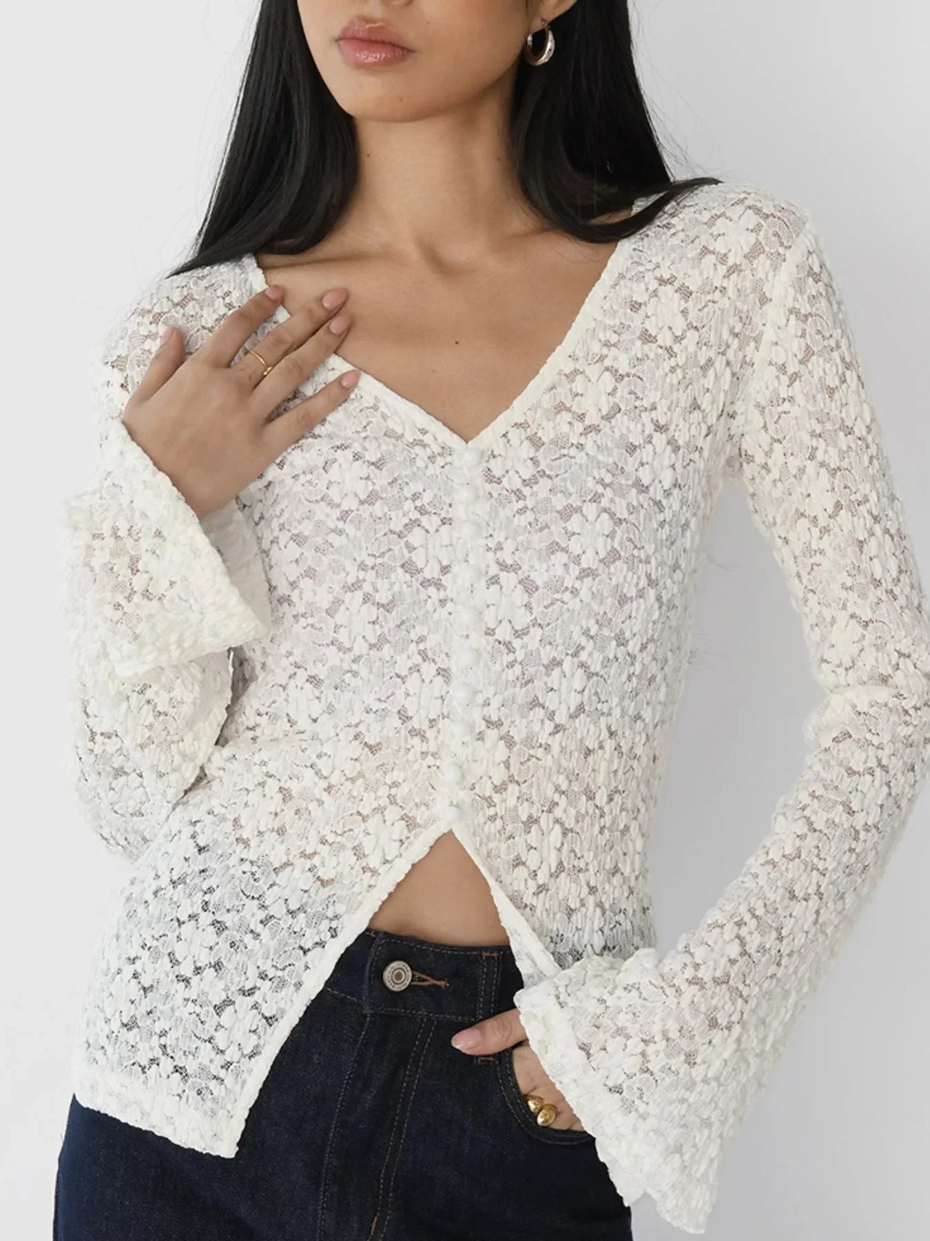 Lace V-Neck Flare Sleeve T-Shirt - tif-shop24.de