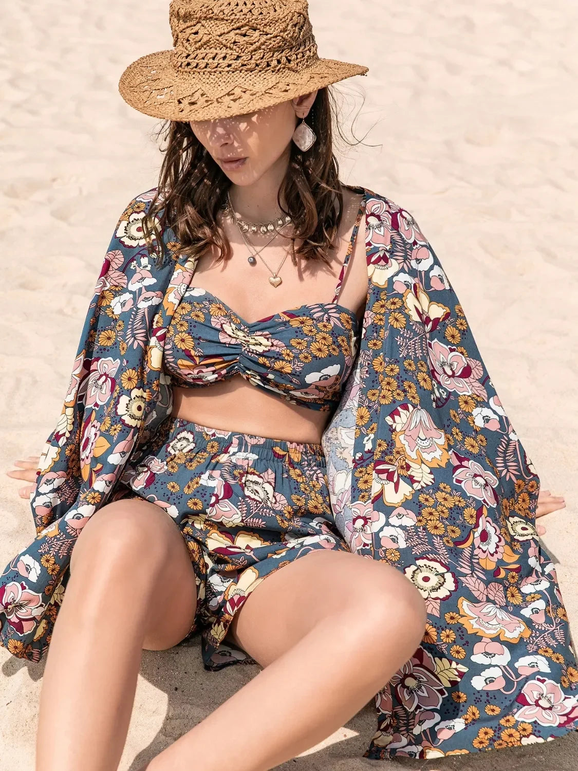 Printed Bra, Cover-Up and Shorts Set - tif-shop24.de