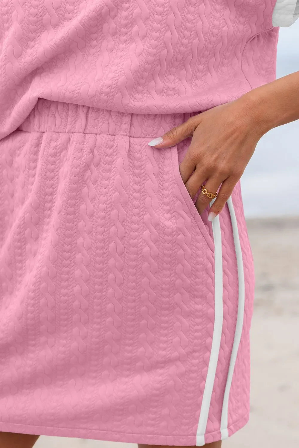 Textured Round Neck Top and Skirt Set - tif-shop24.de