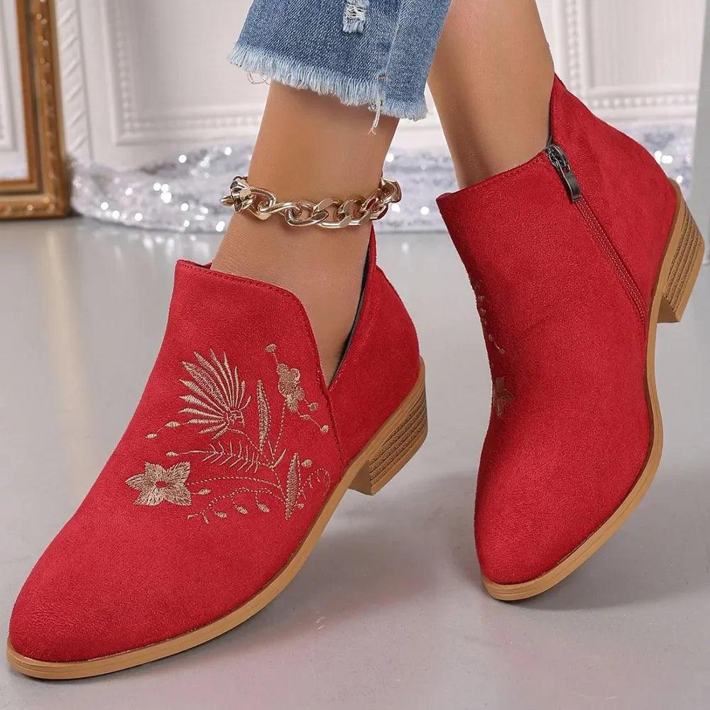 Embroidered Suede Point Toe Block Heel Boots - tif-shop24.de