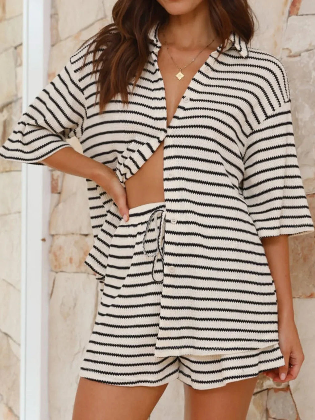 Striped Half Sleeve Top and Shorts Set - tif-shop24.de