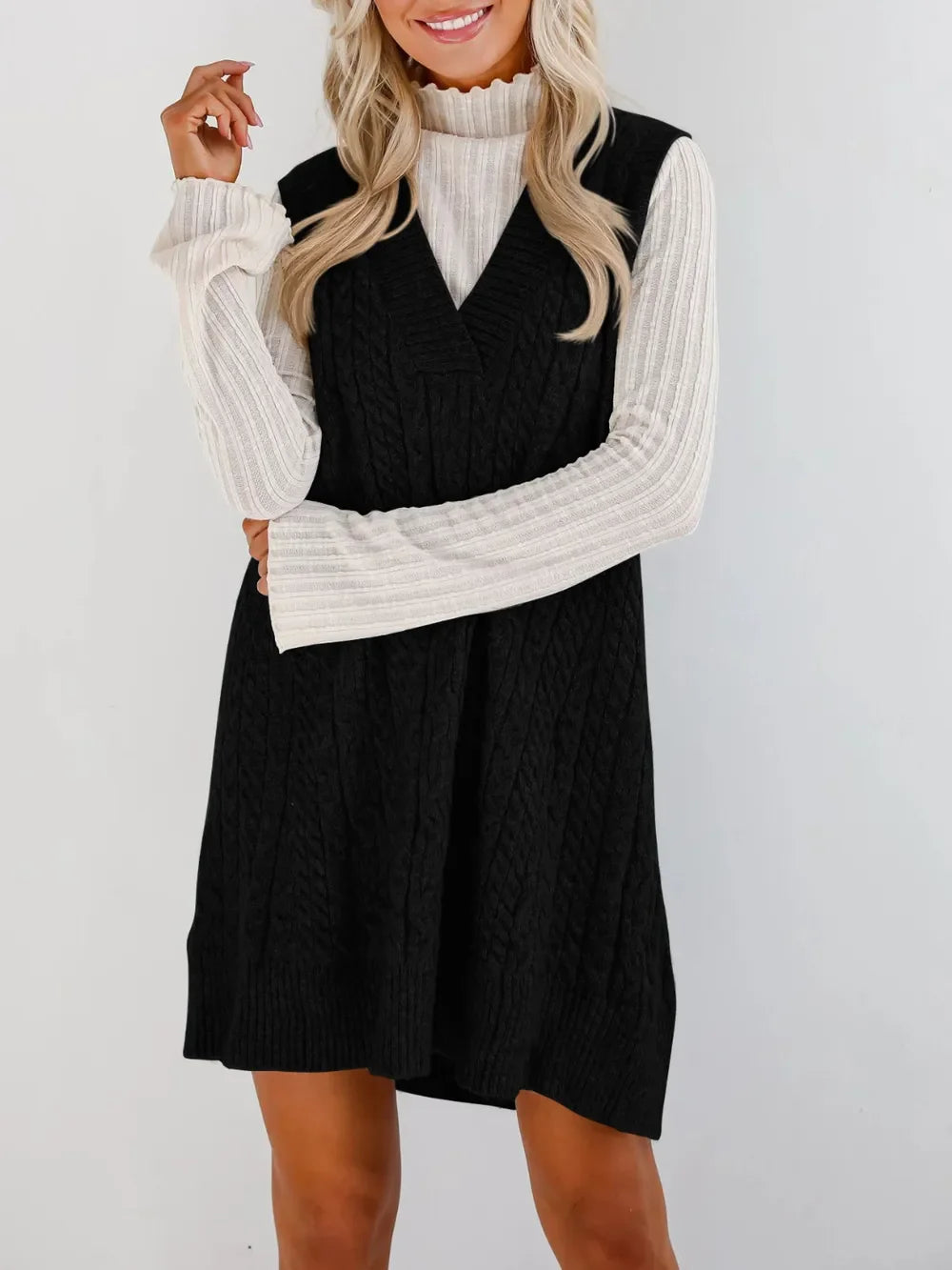 Lovelet Cable Knit V-Neck Mini Sweater Overall Dress - tif-shop24.de