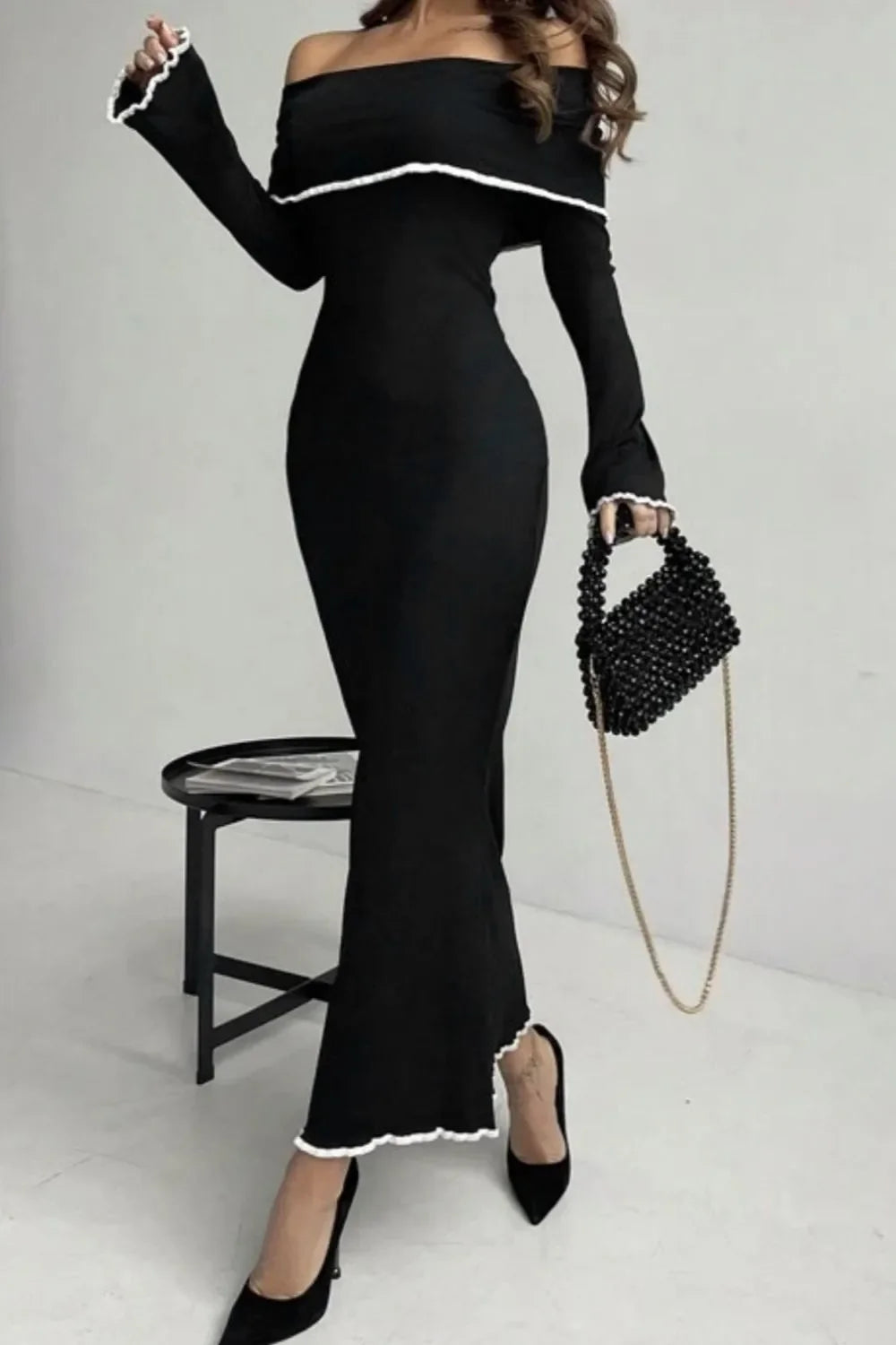 Contrast Trim Off-Shoulder Long Sleeve Maxi Sweater Dress - tif-shop24.de