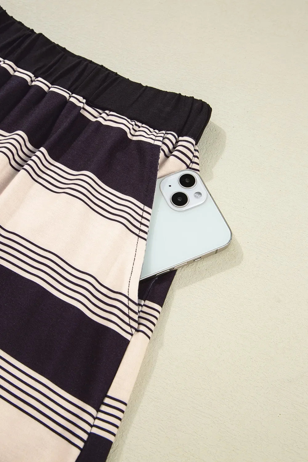 Stripe Half Sleeve T-Shirt and High Waist Pocketed Shorts Set - tif-shop24.de