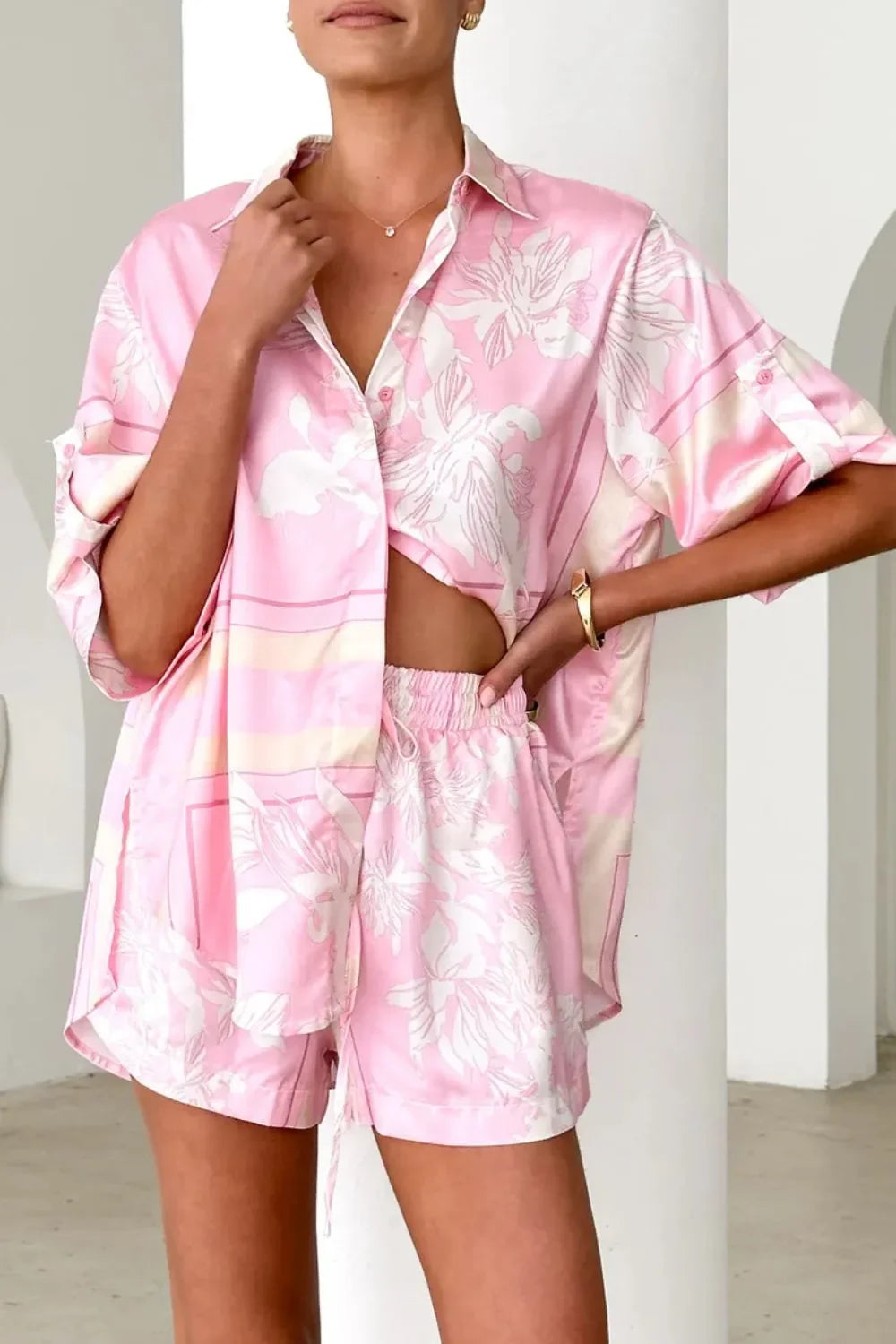 Printed Collared Neck Top and Shorts Set - tif-shop24.de