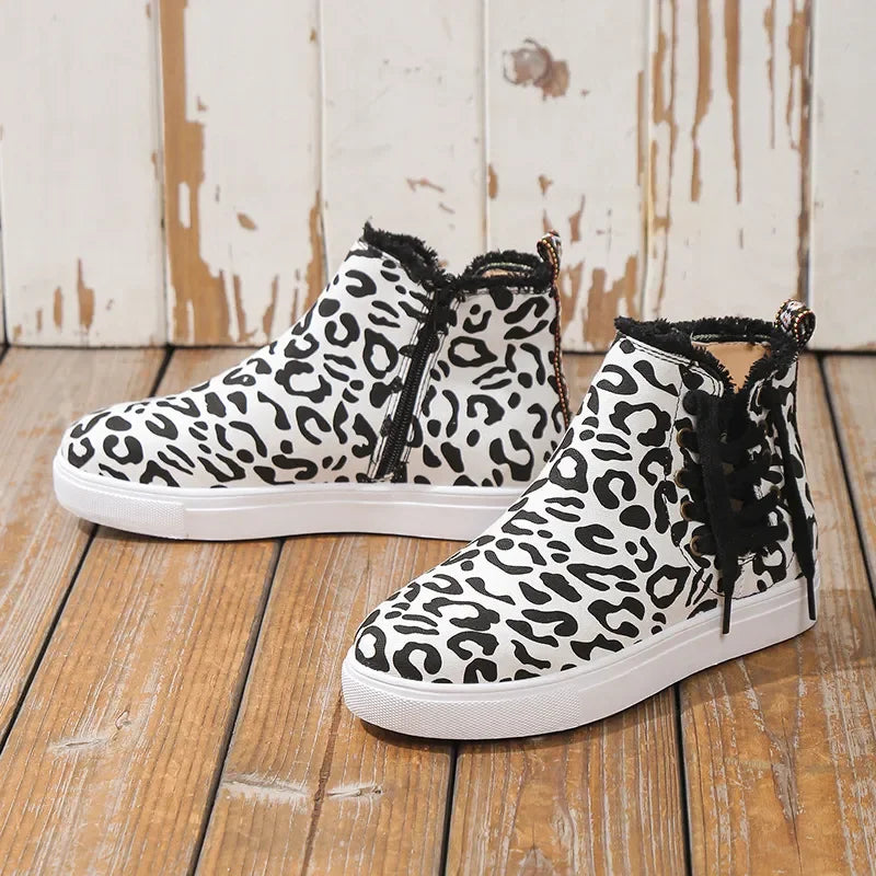 Lace-Up Round Toe Canvas Boots with Side Zip - tif-shop24.de