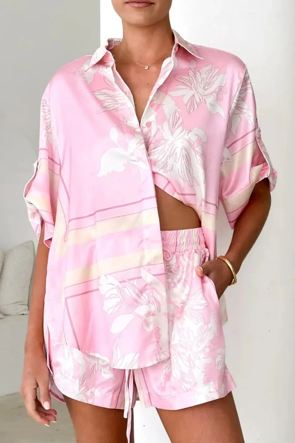 Printed Collared Neck Top and Shorts Set - tif-shop24.de