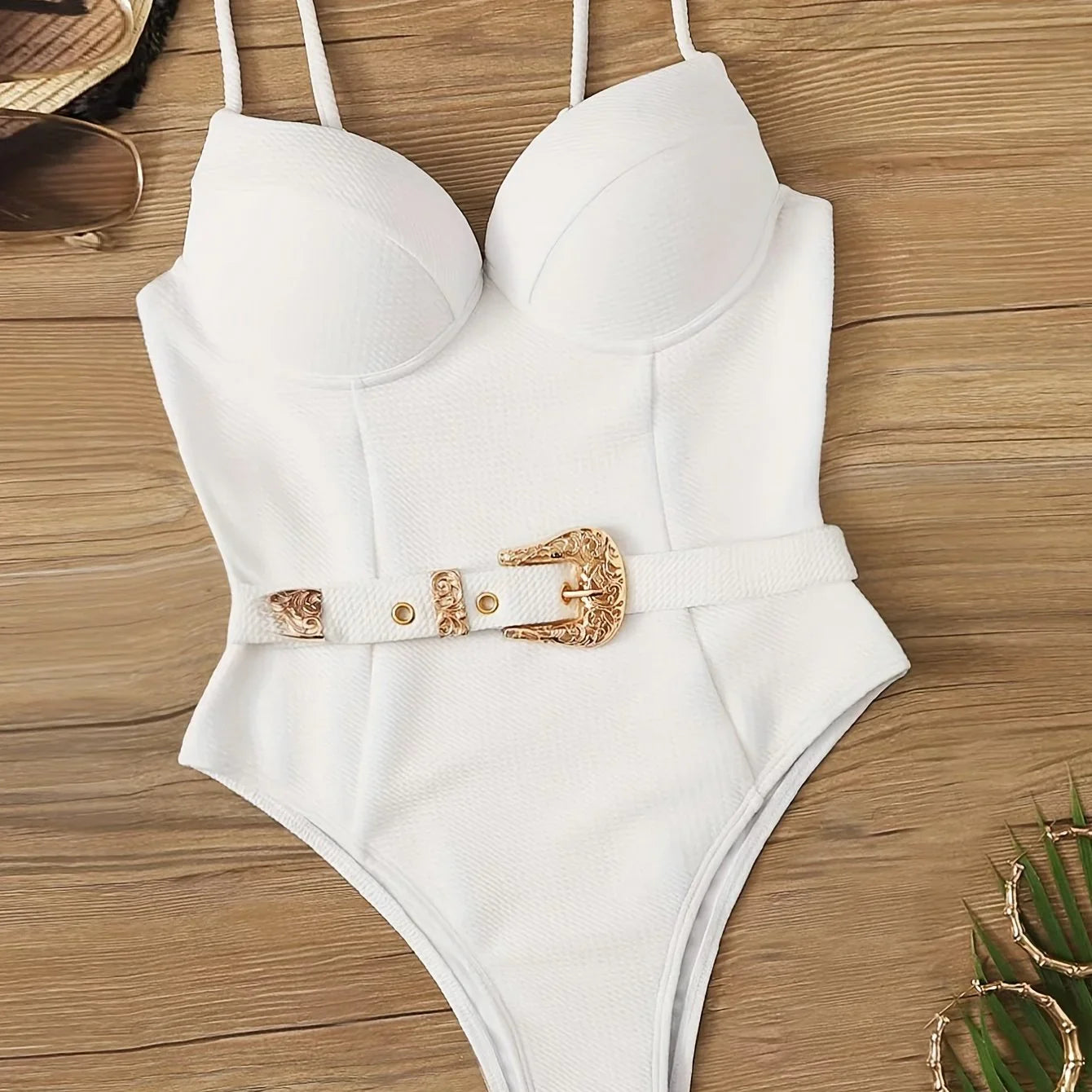 Einteiliger Badeanzug Mit Goldenem Geprägtem Gürteldekor Und Spaghettiträgern, Hochgeschnittener, Einfarbiger Push-up-Badeanzug In Weiß - tif-shop24.de