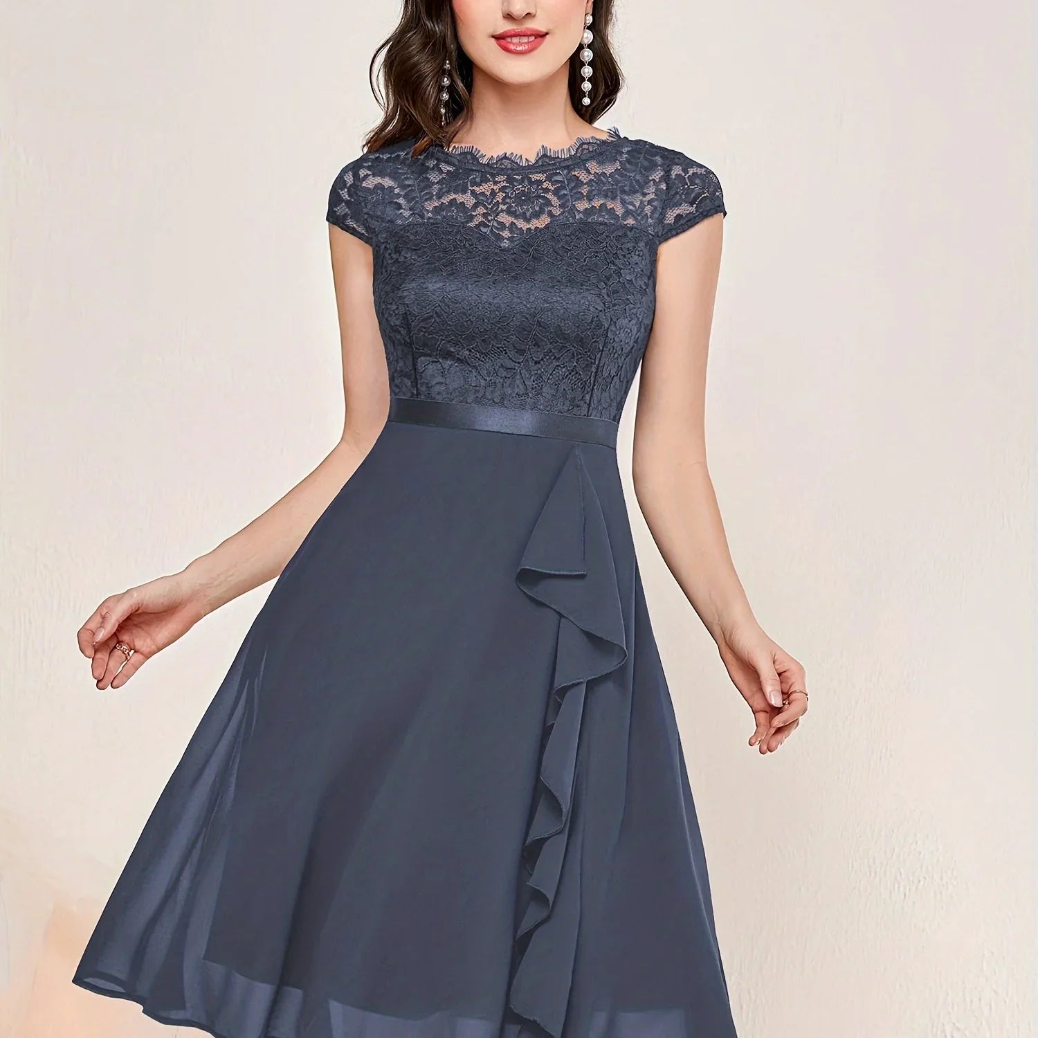 Kontrast Spitze Rüschenbesatz Elegantes Einfarbiges Rundhals Kurzarm Hochzeitskleid | tif-shop24.de