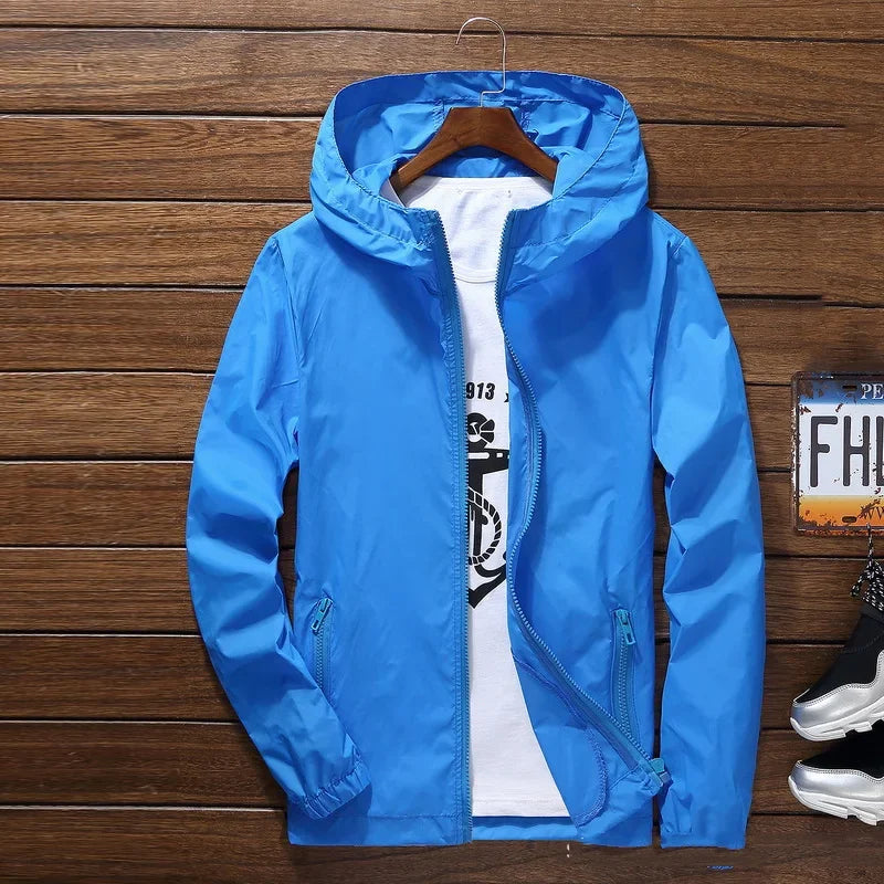 Atmungsaktive Regenjacke Lässige Sport-Windjacke mit Kapuze | tif-shop24.de