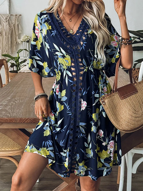 Crochet Front V-Neck Printed Cover-Up - tif-shop24.de