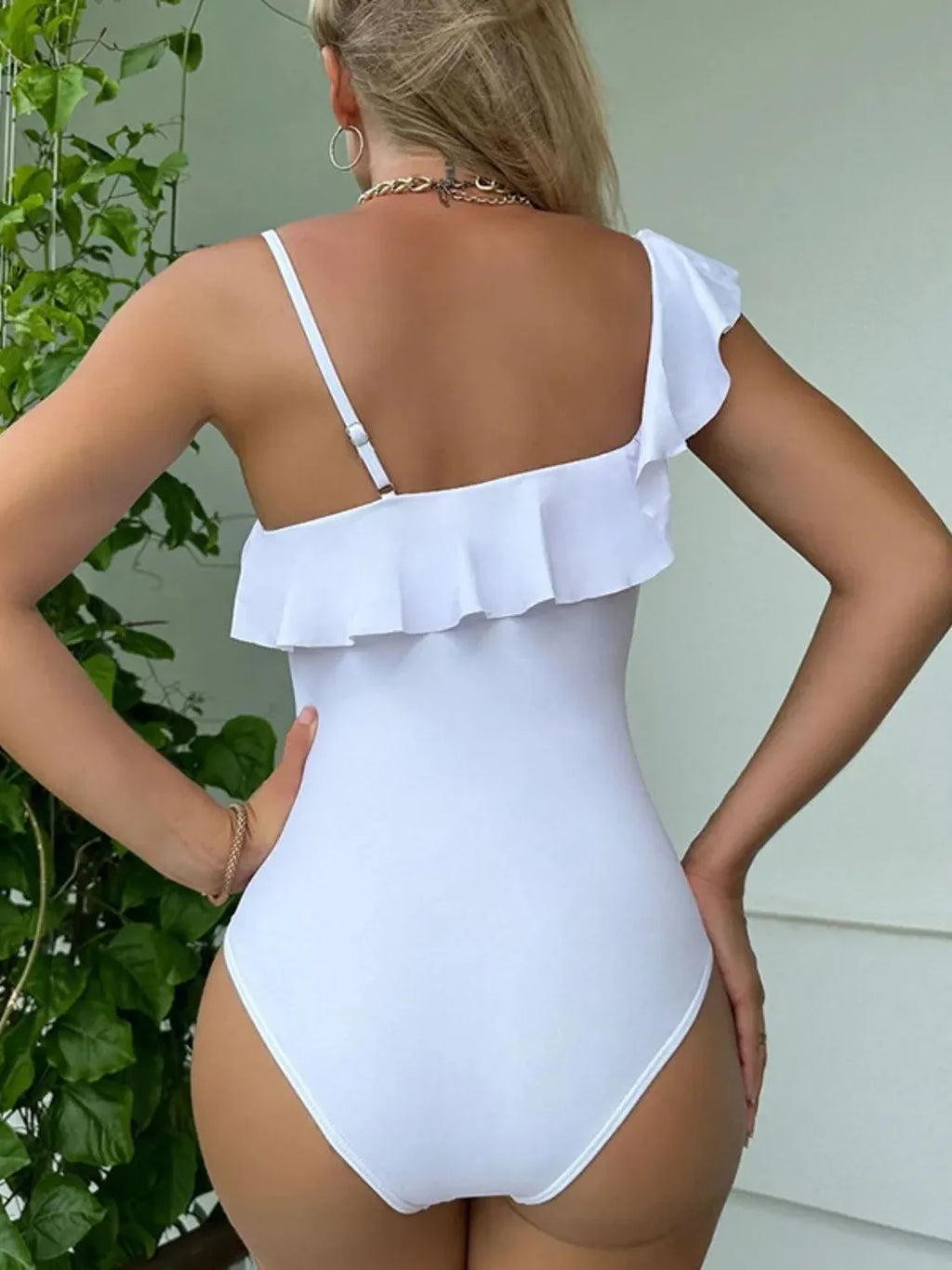 Asymmetrical Ruffled One-Piece Swimwear - tif-shop24.de
