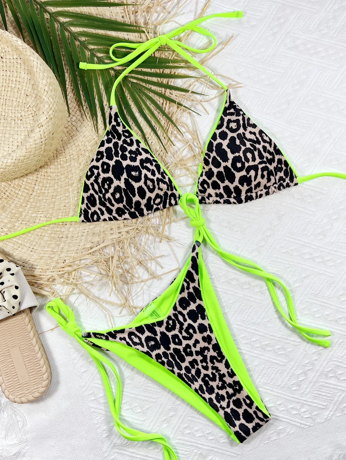 Leopard Print Halter Neck Tie Side Bikini Set - tif-shop24.de