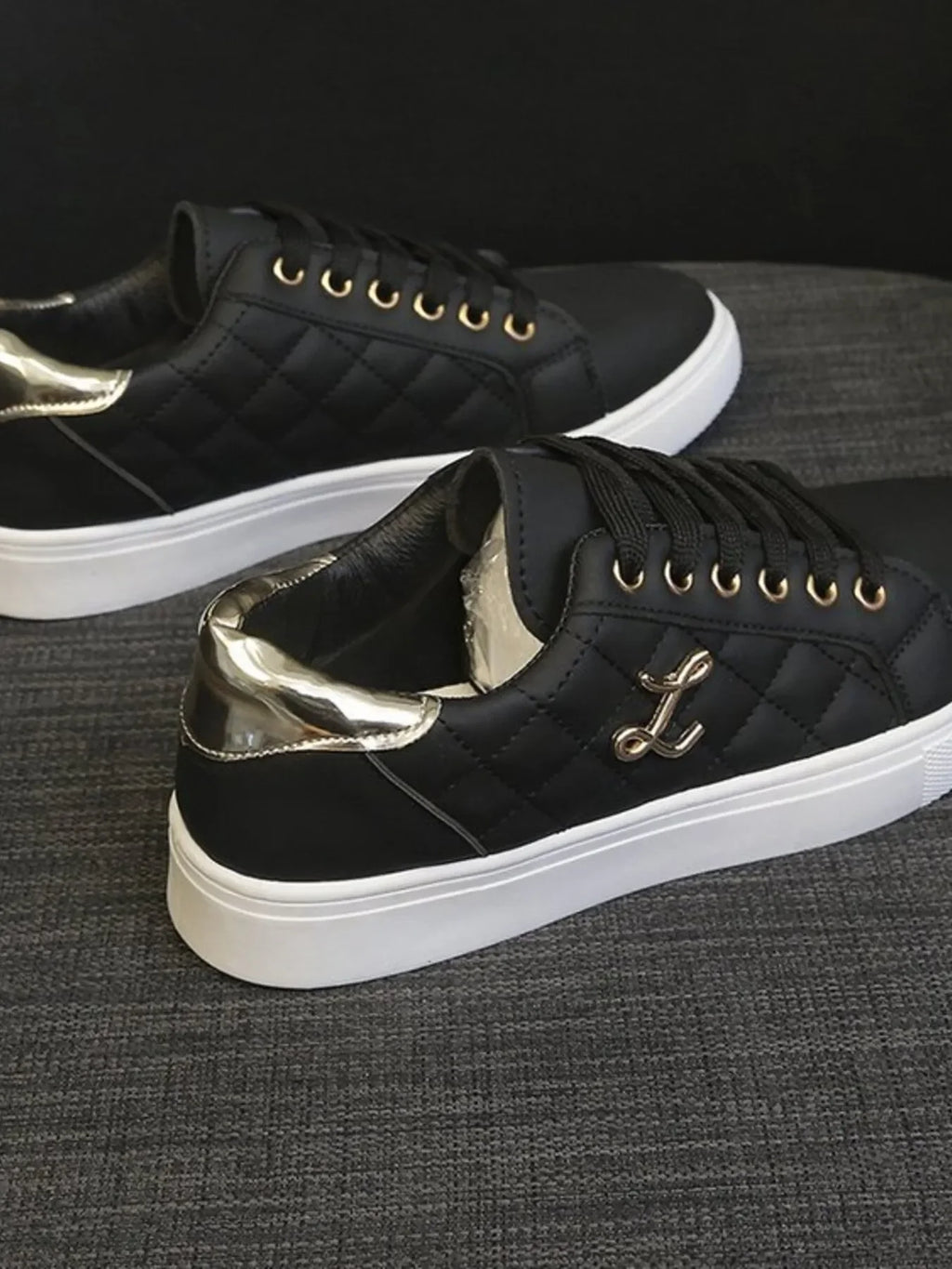 Quilted Platform Sneakers with Metallic Gold Accents - tif-shop24.de