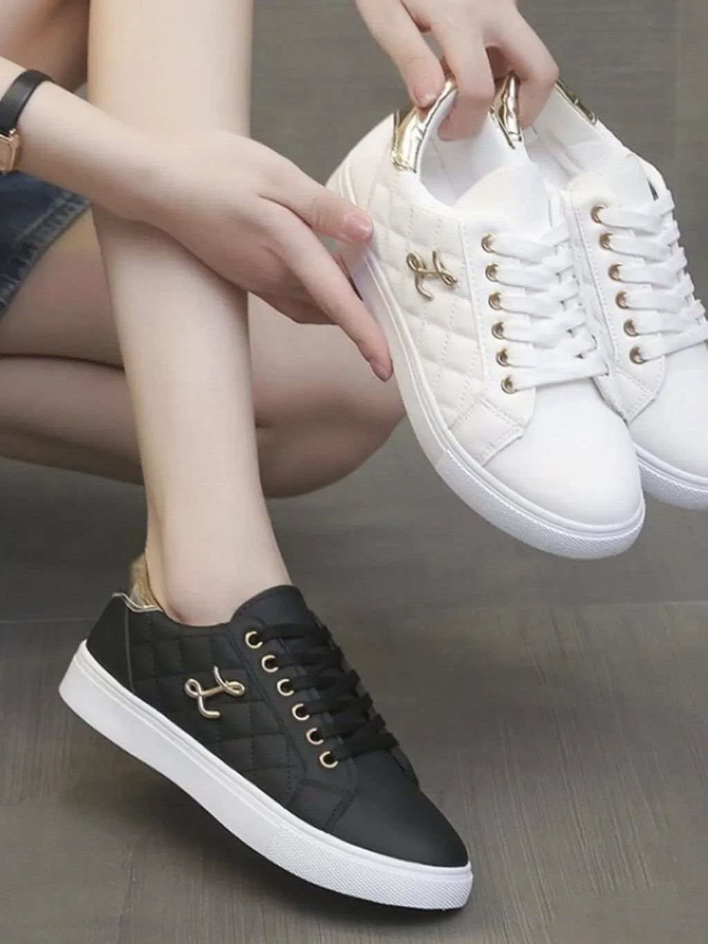 Quilted Platform Sneakers with Metallic Gold Accents - tif-shop24.de