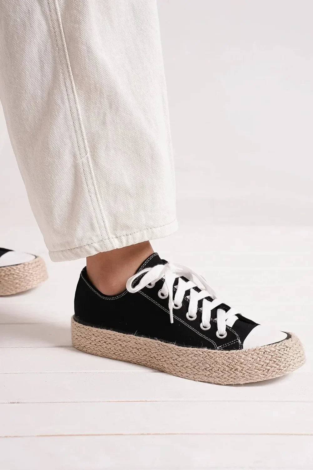Beast Fashion Lace Up Woven Espadrille Sole Sneakers - tif-shop24.de