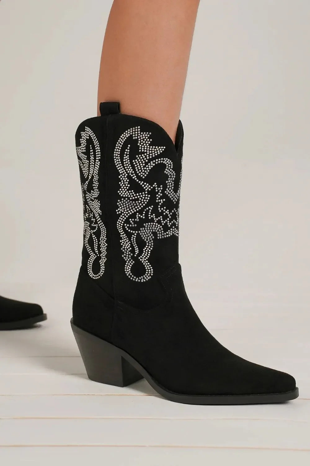 Beast Fashion Rhinestone Detail Point Toe Boots - tif-shop24.de
