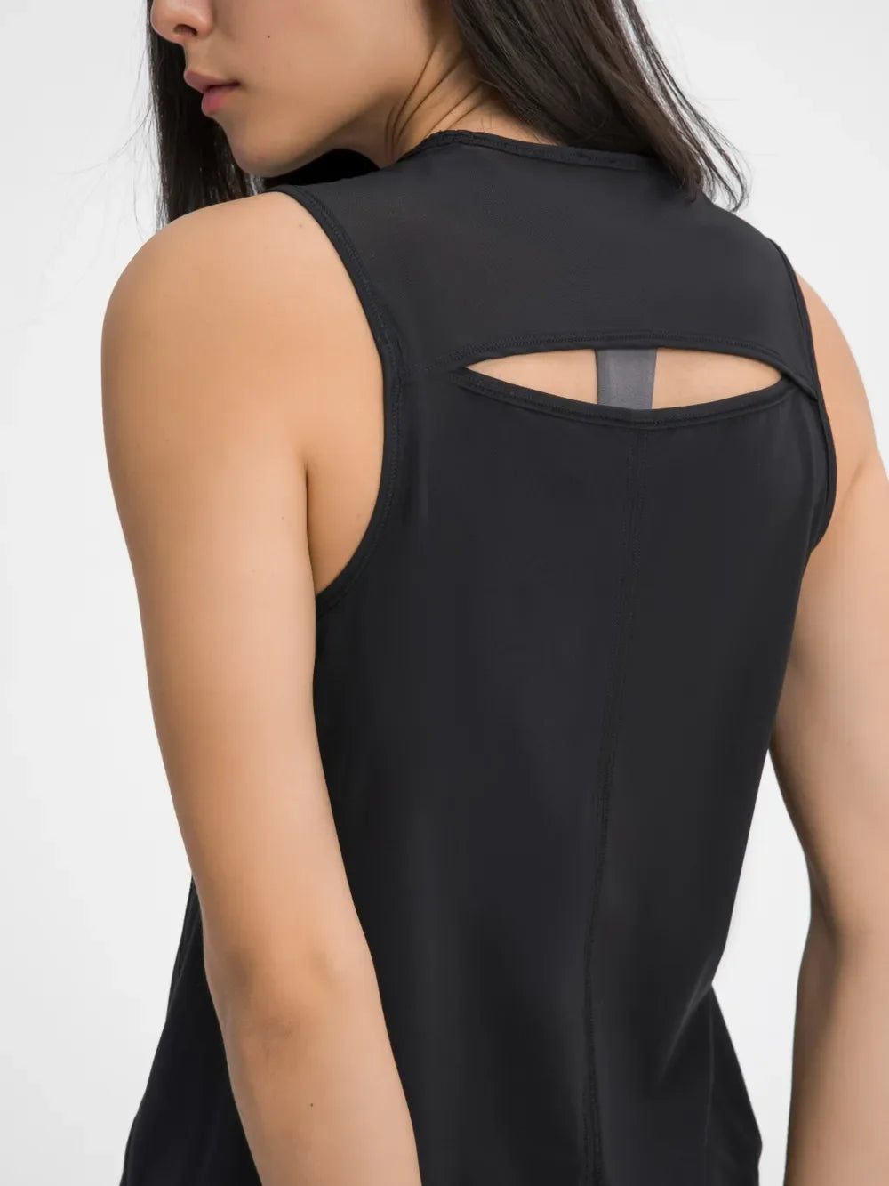Millennia Cutout Back Round Neck Active Tank - tif-shop24.de
