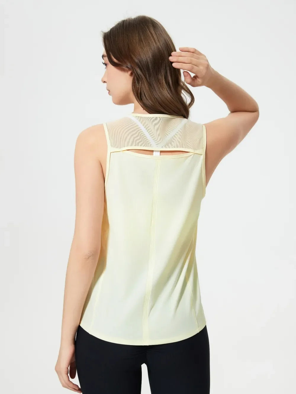 Millennia Cutout Back Round Neck Active Tank - tif-shop24.de