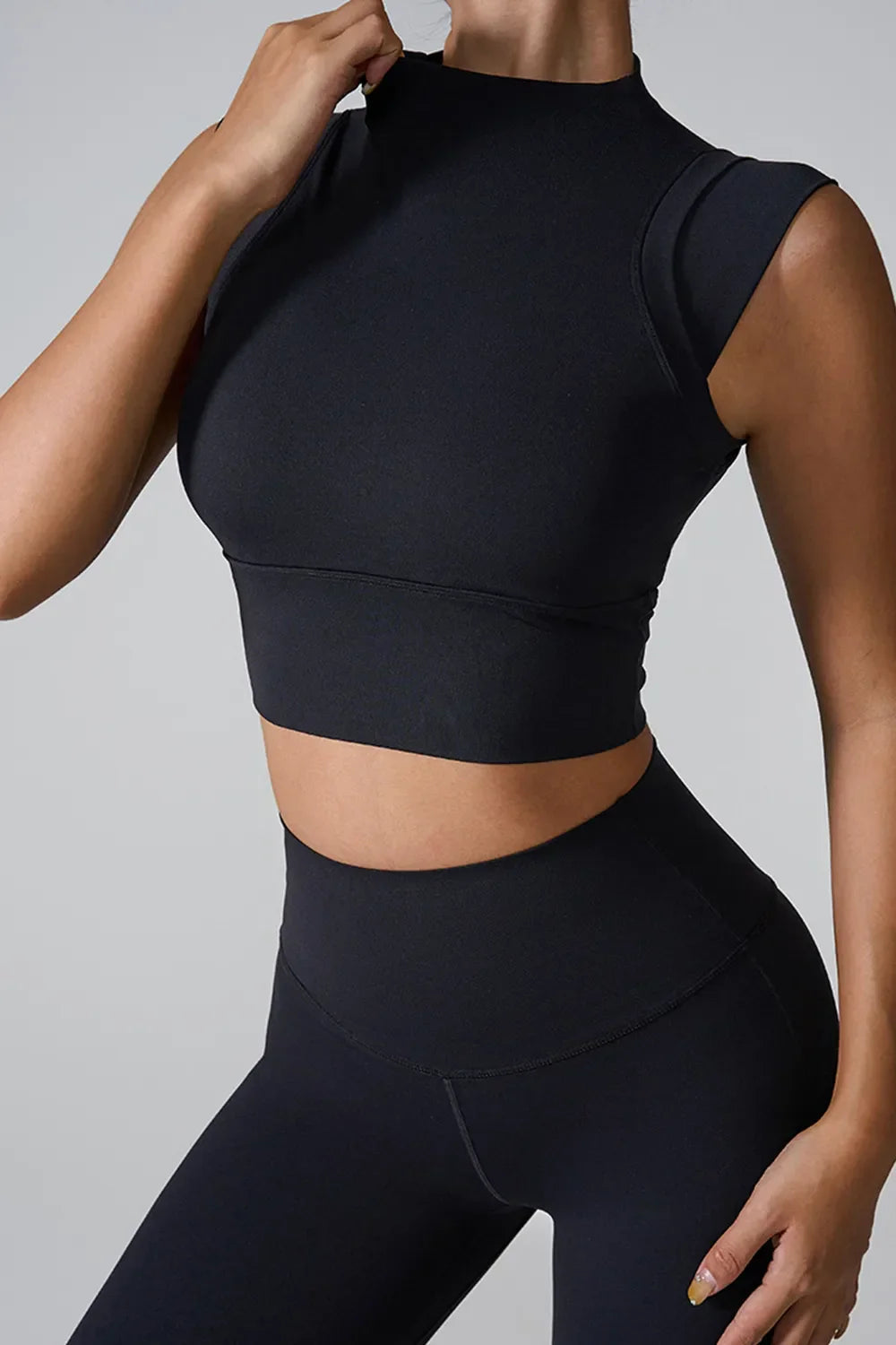 Mock Neck Active Tank - tif-shop24.de