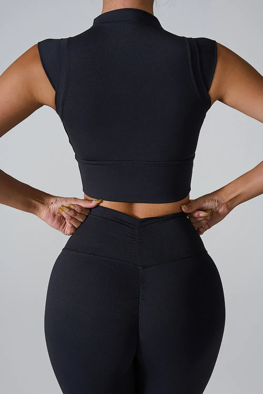 Mock Neck Active Tank - tif-shop24.de