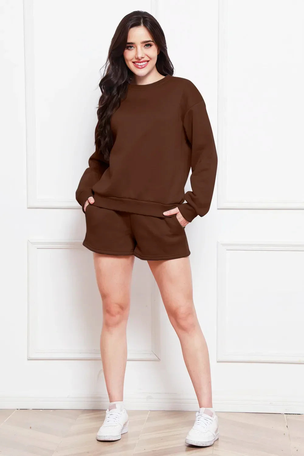 Round Neck Long Sleeve Sweatshirt and Drawstring Shorts Set - tif-shop24.de