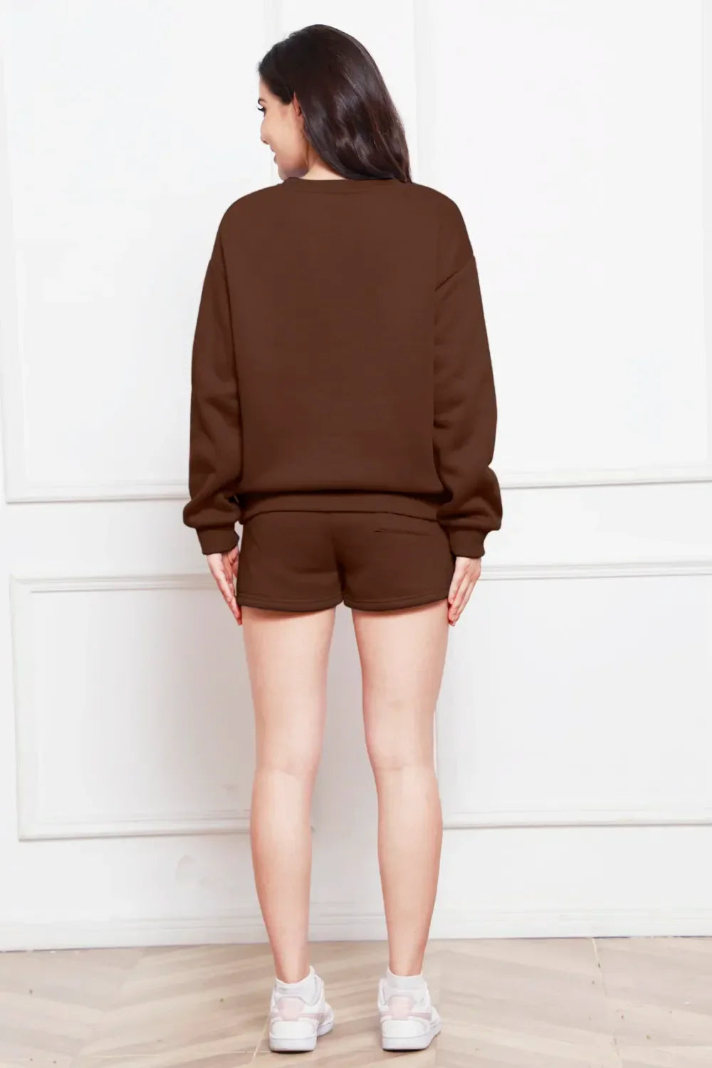 Round Neck Long Sleeve Sweatshirt and Drawstring Shorts Set - tif-shop24.de