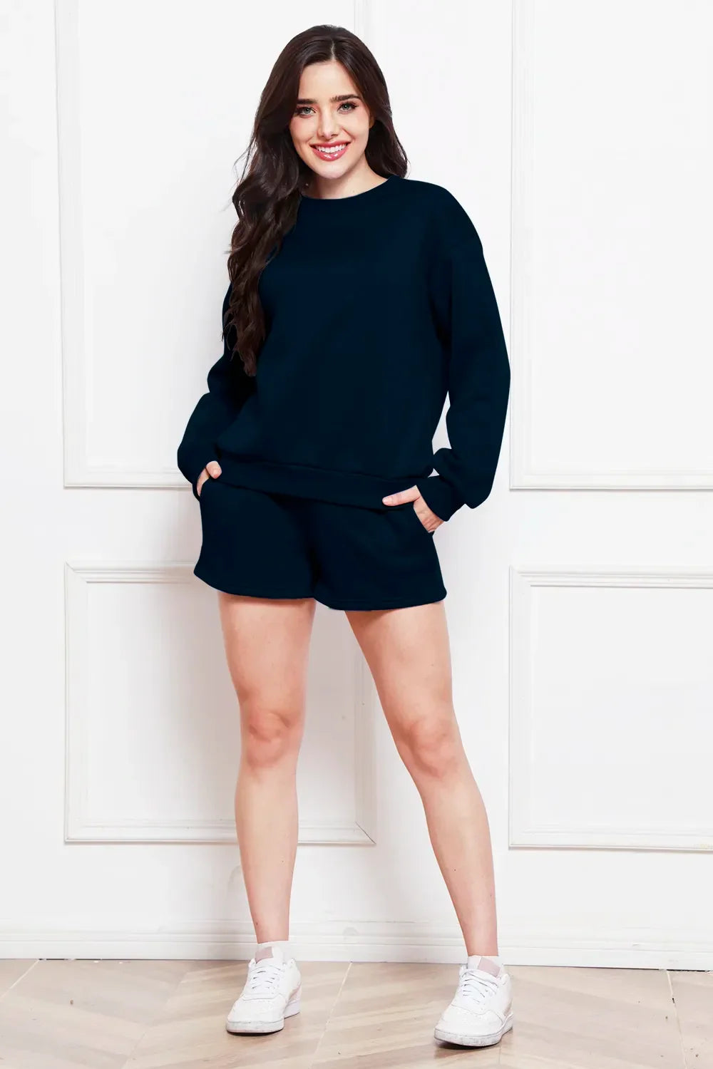 Round Neck Long Sleeve Sweatshirt and Drawstring Shorts Set - tif-shop24.de