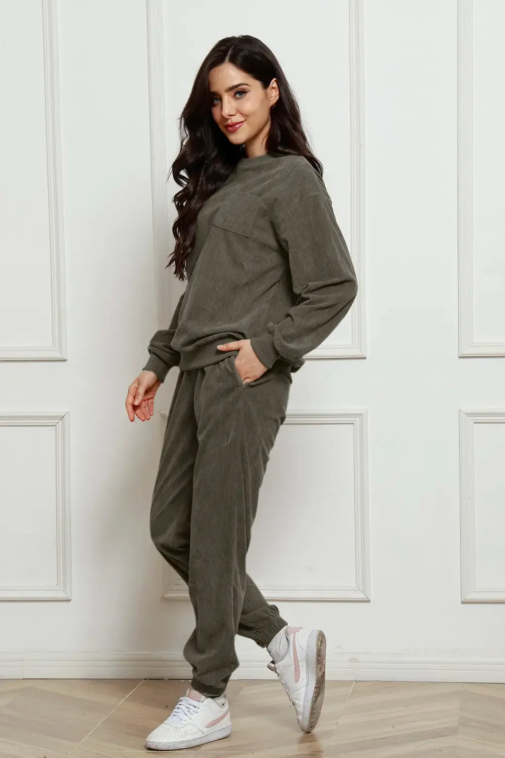 Corduroy Round Neck Sweatshirt and Sweatpants Set - tif-shop24.de