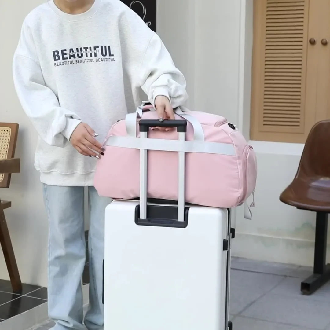 Contrast Nylon Travel Bag - tif-shop24.de