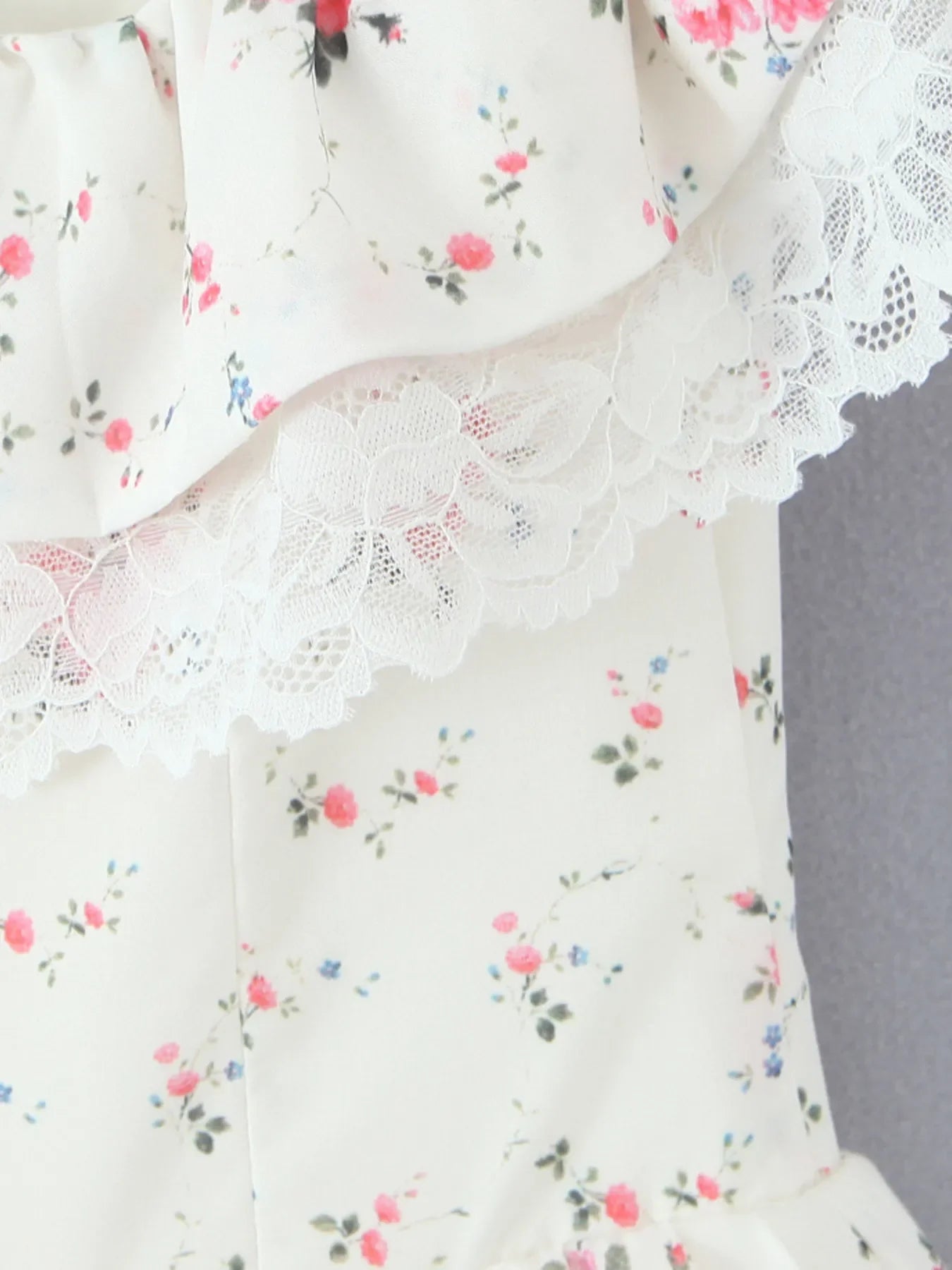 Off-Shoulder Floral Lace Trim Mini Dress - tif-shop24.de